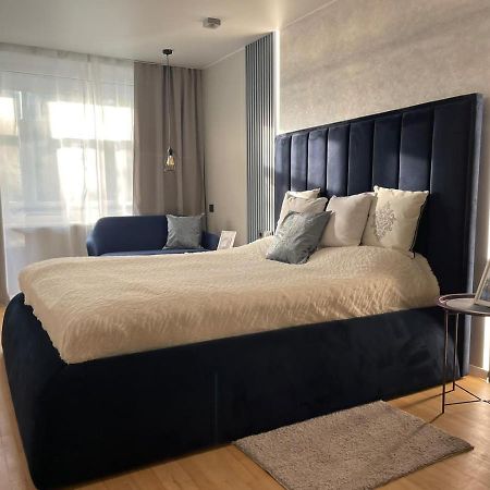 Citadel Vip Apartment Львов Экстерьер фото