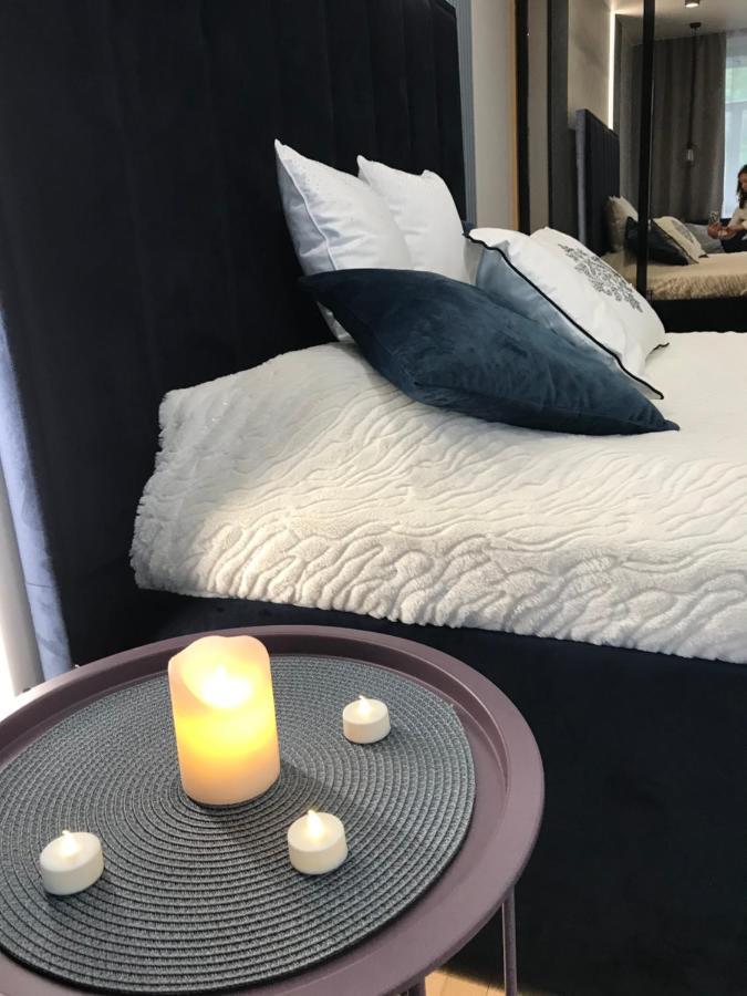 Citadel Vip Apartment Львов Экстерьер фото